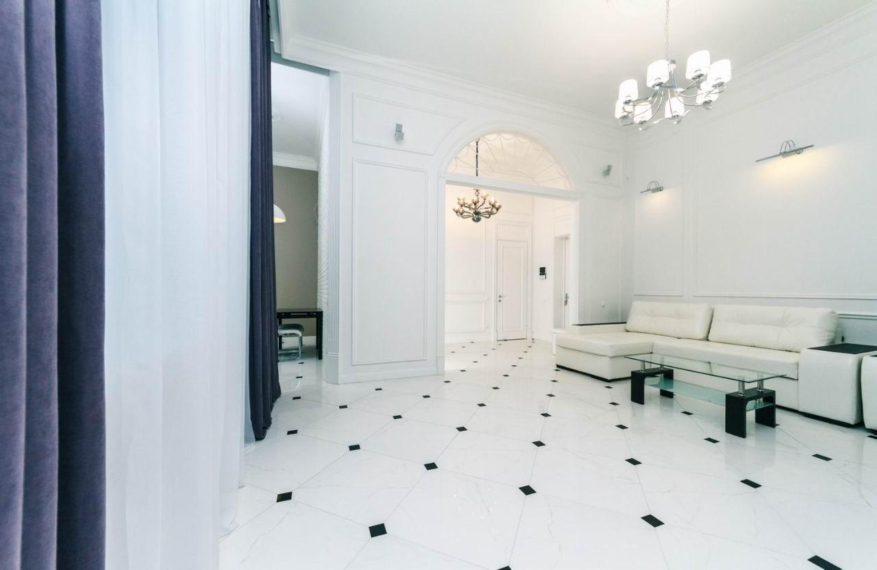 Luxury Beatiful Apartment On Pyshkinska Street Kijów Zewnętrze zdjęcie