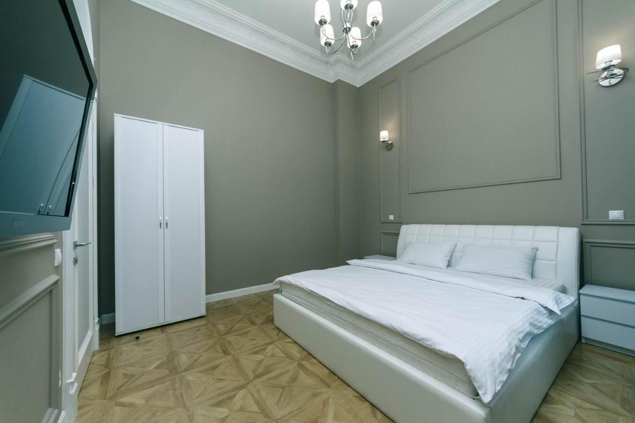 Luxury Beatiful Apartment On Pyshkinska Street Kijów Zewnętrze zdjęcie