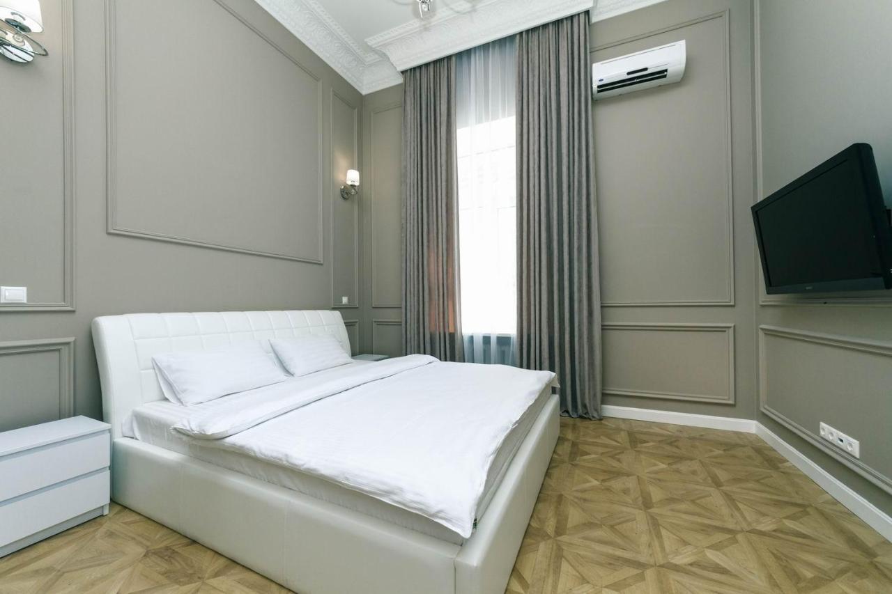 Luxury Beatiful Apartment On Pyshkinska Street Kijów Zewnętrze zdjęcie