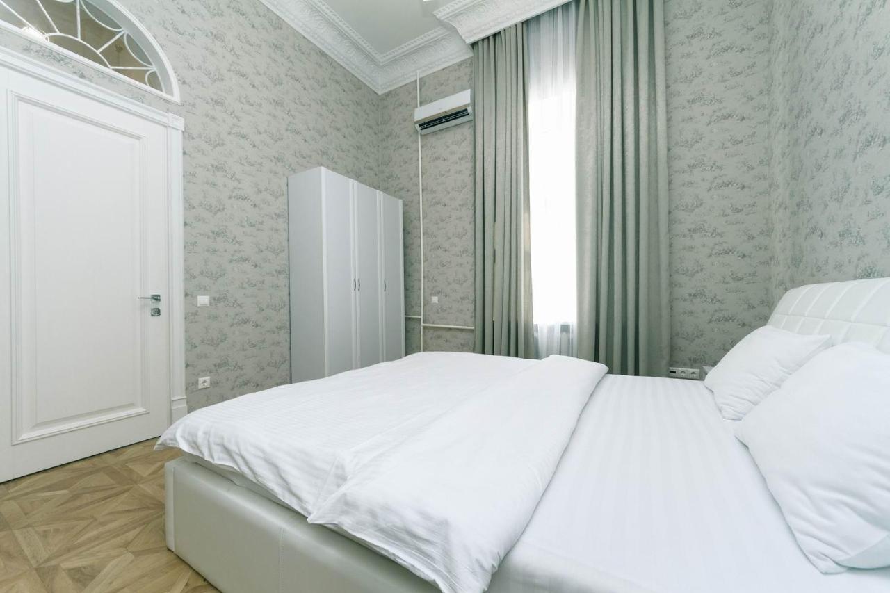 Luxury Beatiful Apartment On Pyshkinska Street Kijów Zewnętrze zdjęcie